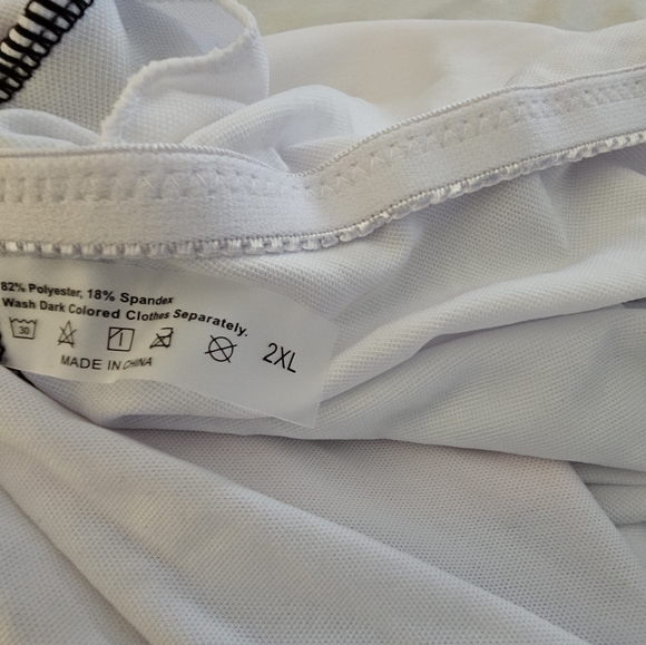 Bathing Suit - Picture 4 of 5